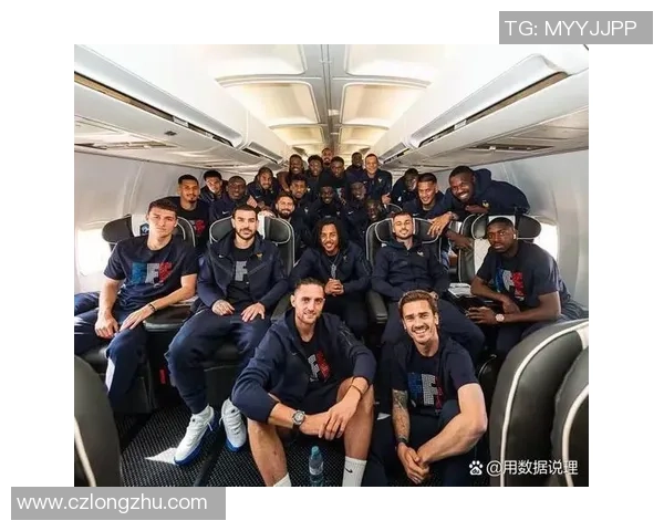 足球场上的魅力偶像,球星与球迷心动瞬间的完美融合